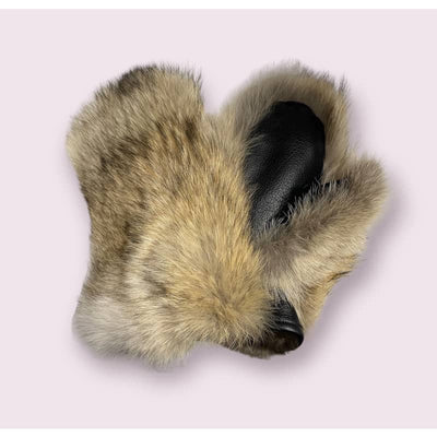Fourrures(Furs) Audet Womemn’s Short Coyote Fur Mitts -