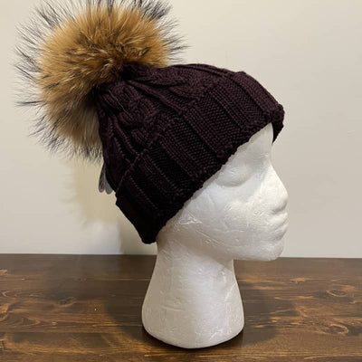 Lindo F Cable Aubergine Hat/Natural Pom - Women