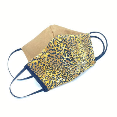 Hides in Hand Adult Cheetah Print/Tan Non-Nedical Mask - 