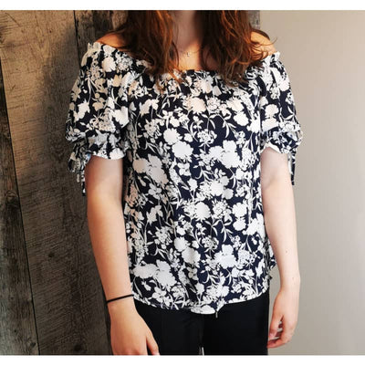 Point Zero Off The Shoulder Navy Floral Top - Small / 