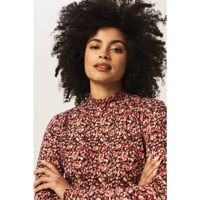 Garcia Women’s Floral Long Sleeve Top - X Small / Red