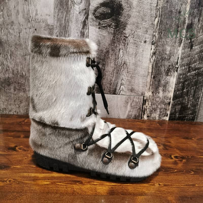 Fourrures (Furs) Grenier Natural Seal Skin Boots Jean Style 