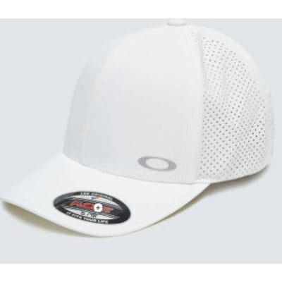 Oakley Men’s Aero Perf Trucker Hat - Small/Medium / White - 